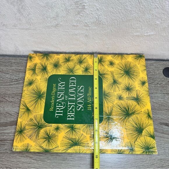 Readers Digest Treasury Of Best Loved Songs‎ 1972 - Picture 4 of 8